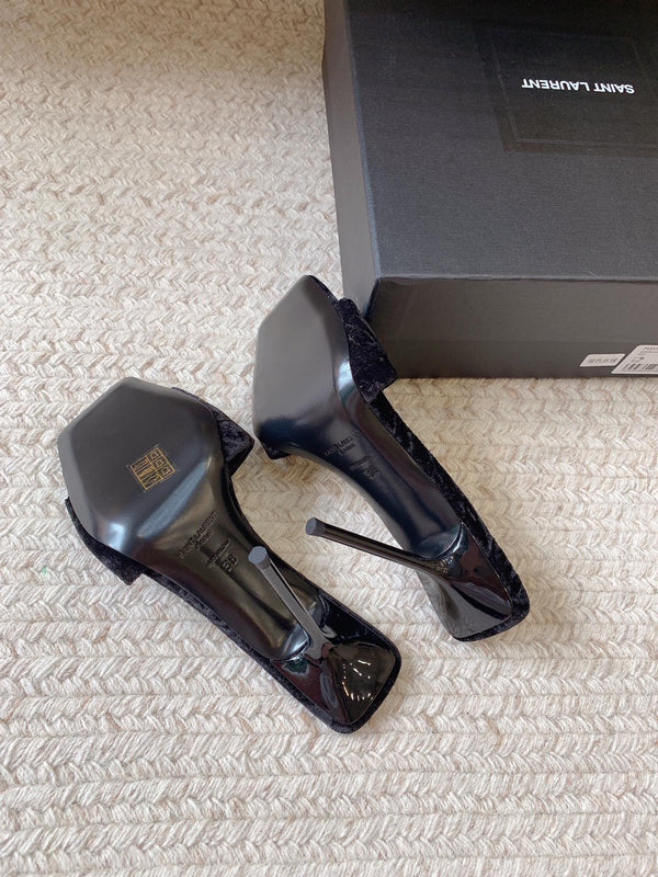 HIGH HEEL SLIDES IN BLACK VELVET