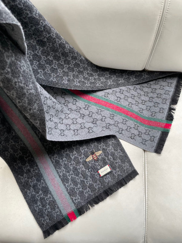 SCIARPA 180 CM IN CASHMERE MONOGRAM NERO 402213