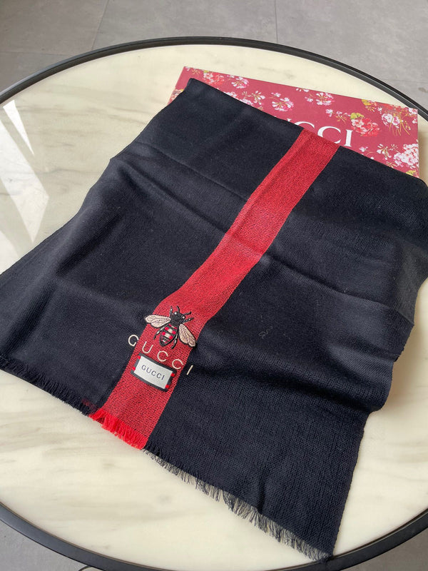 SCIARPA 200 CM IN CASHMERE MISTO NERO ROSSO CON APE RICAMATA 407516