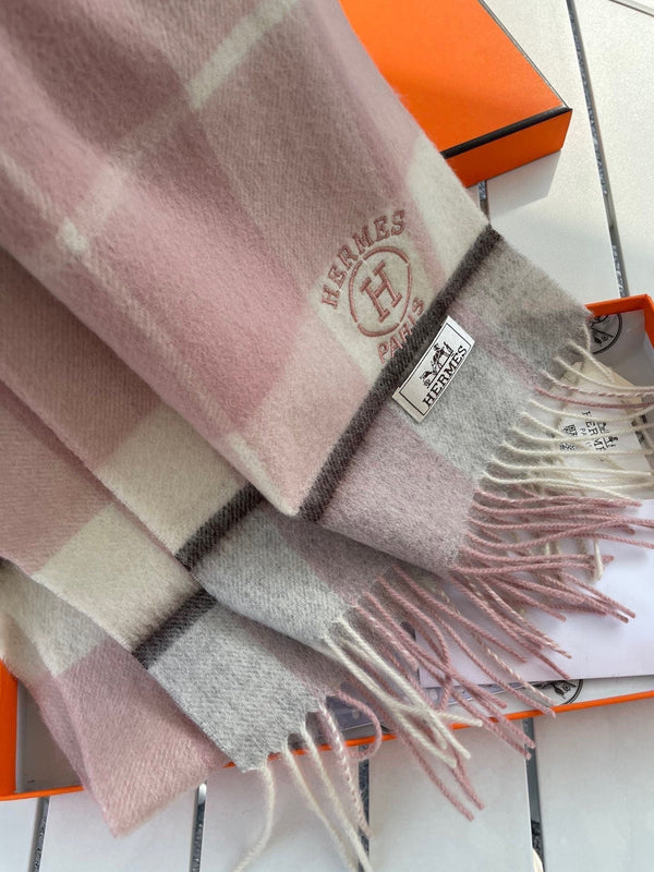 Scarf 180 CM In Light Grey White Mix Light Pink Caro Cashmere