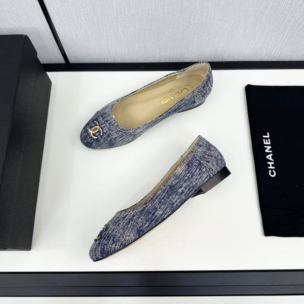 cc ballet flat blue with white stripe denim 166816