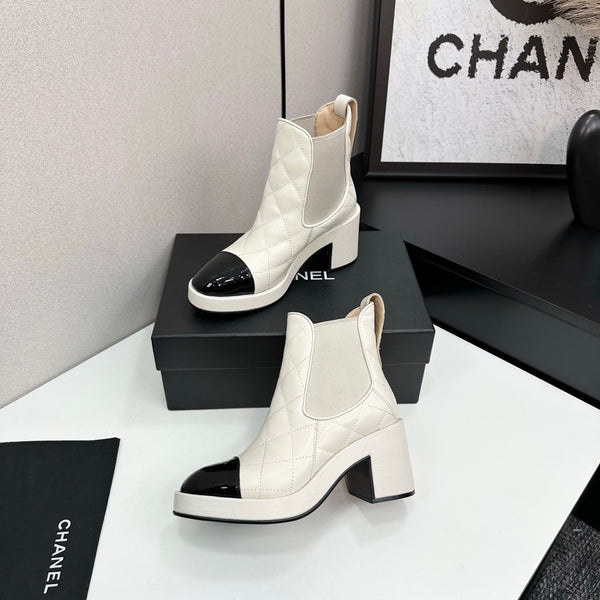 CC FW 25 Platform Ankle Boots Cream Black Patent and Quilted Leather 532620