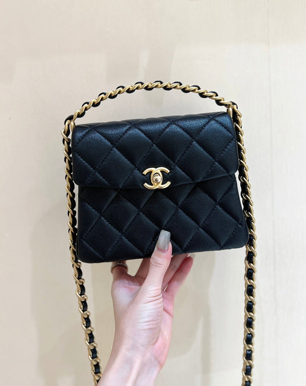 24s 31 ruecambon 15cm black caviar leather