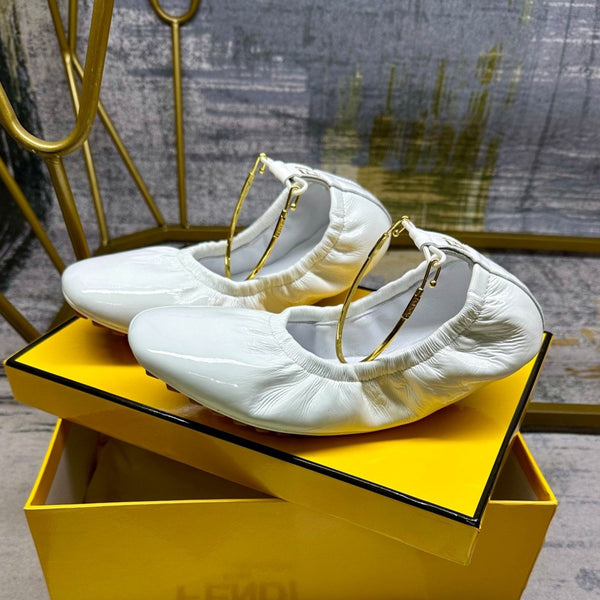 FENDI FILO BALLET IN PELLE DI AGNELLO BIANCA CON FERRAMENTA ORO