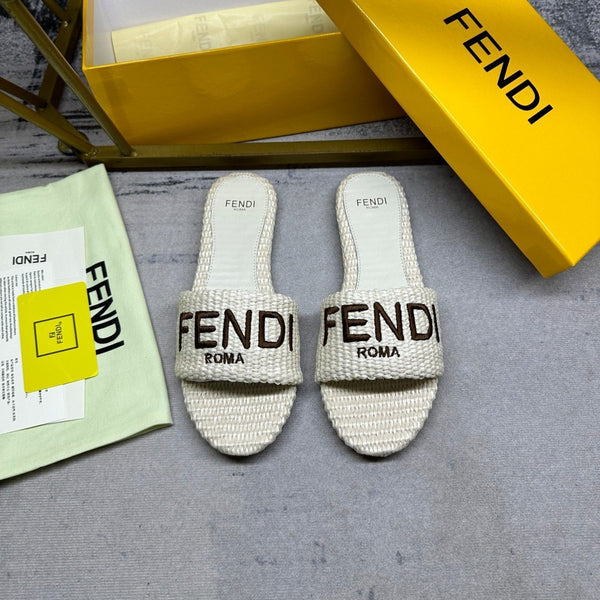 Ciabatte FF Signature 10 in fibra di cotone bianco