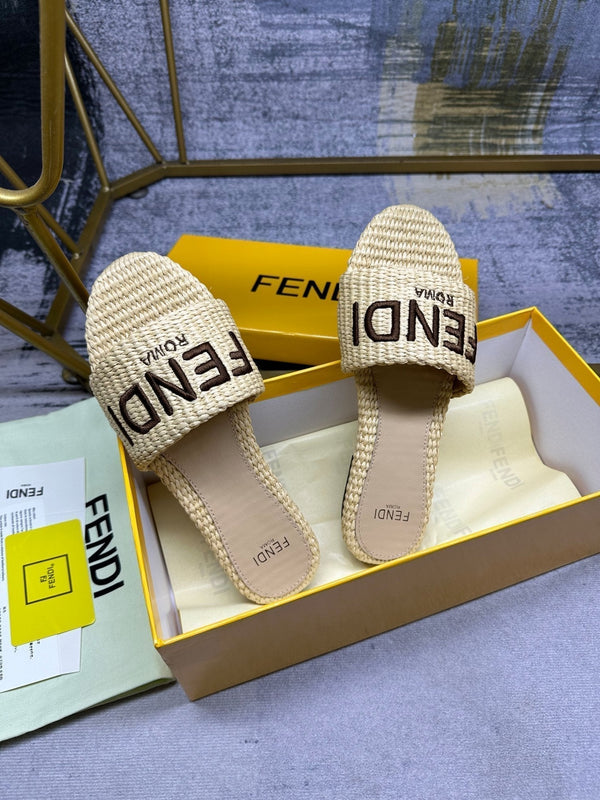 Ciabatte FF Signature 10 in fibra di cotone beige