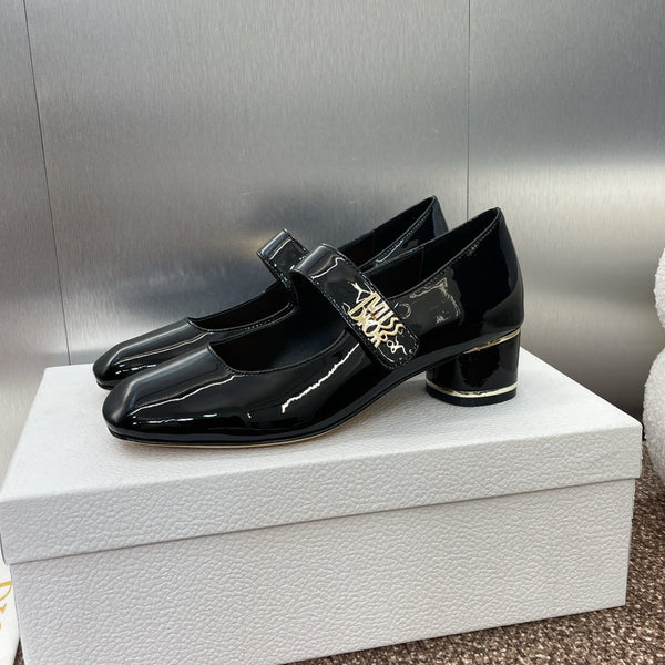 CD Miss Dior Pump 35mm Glossy Black Lambskin