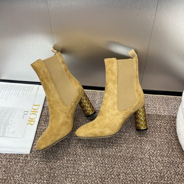 CD Icon Heeled Ankle Boot Beige Light Yellow Suede