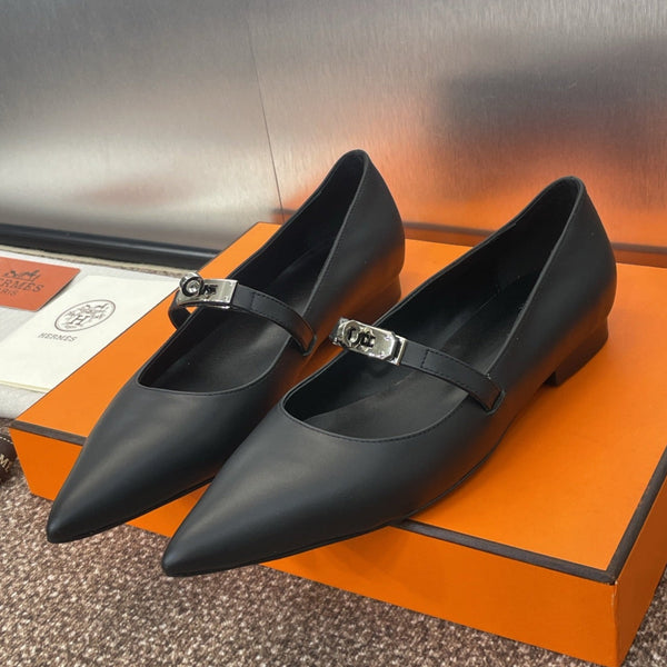 HM 25C Kelly Ballet Flat Noir Calfskin 208268