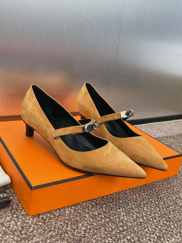 HM 25C Kiara 40 Pump Brown Suede 208276