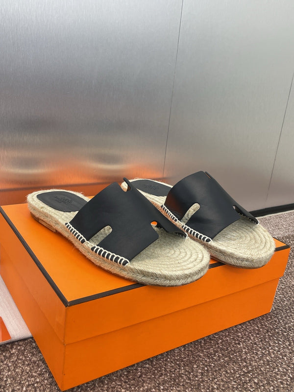 HM 25 Antigua Espadrilles Black Calfskin