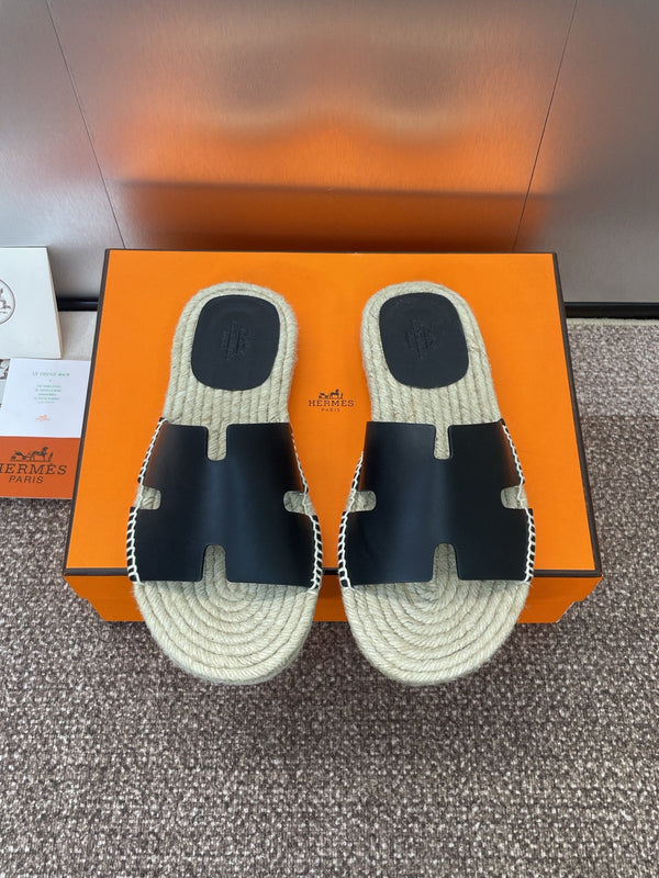 HM 25 Antigua Espadrilles Black Calfskin