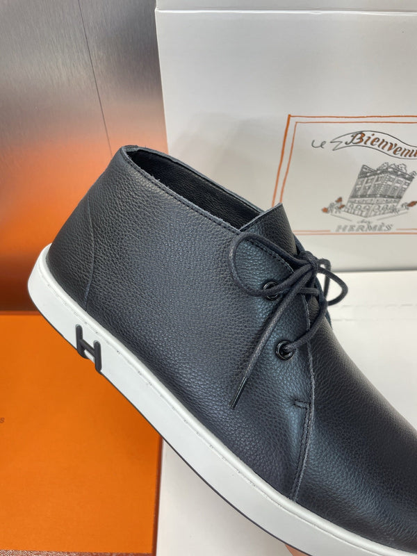 HM 25 Klicker Sneaker Black Calfskin 373020