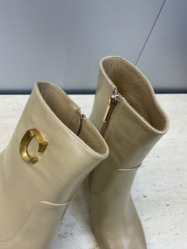 Dior 2025 Boot Beige Gold Cowhide 508546