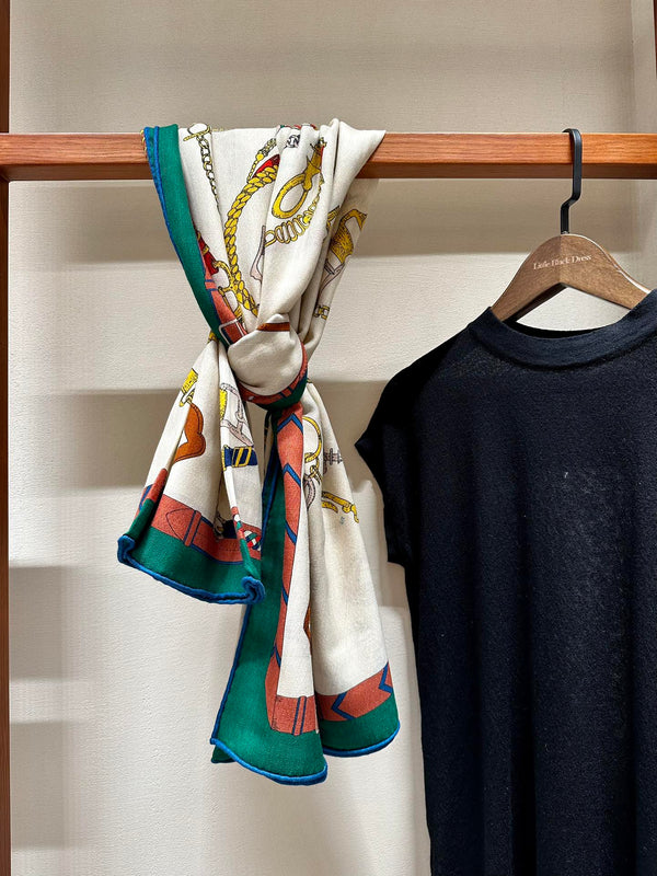 Chevaux Dechaines Shawl 135 CM IN Green Colorful Cashmere Silk 373684