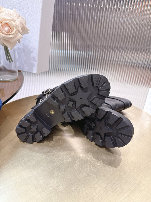 CD 25 short boots black calfskin 438778