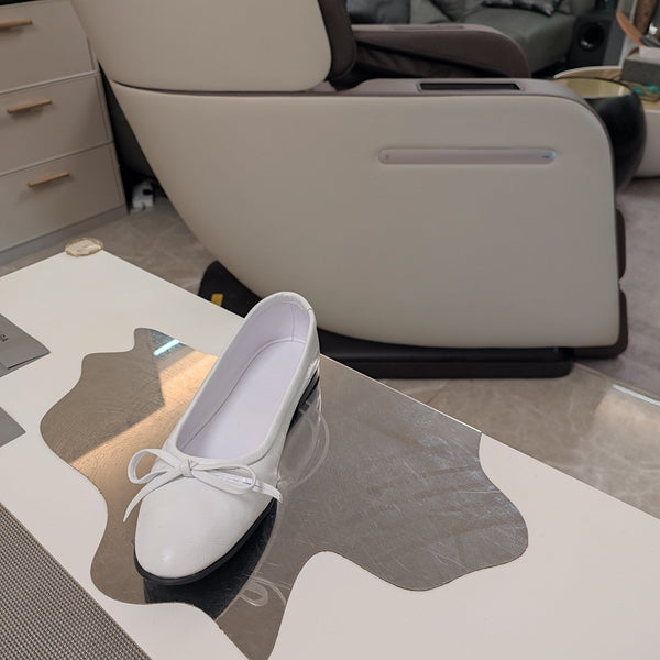 RHINESTONE BALLET FLATS WITH BOW IN WHITE WAX-OIL SHEEPSKIN