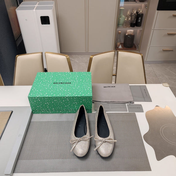 Balen 25 bow ballet flat attached rhinestones in gold metallic calfskin 184485