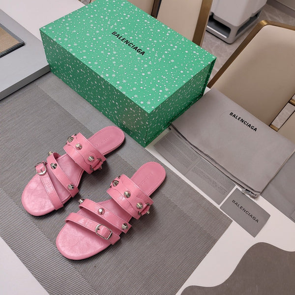 SANDALI BASSI CON CINTURINI IN PELLE DI MONTONE OLIO-CERA CON BORCHIE ROSA WEWAK