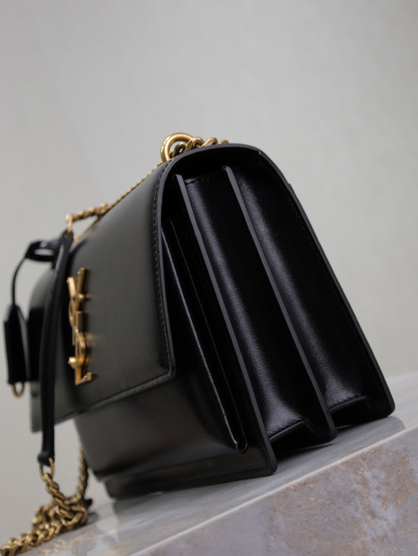 YSL Medium Sunset Shoulder Bag 22cm Black Cowhide GHW