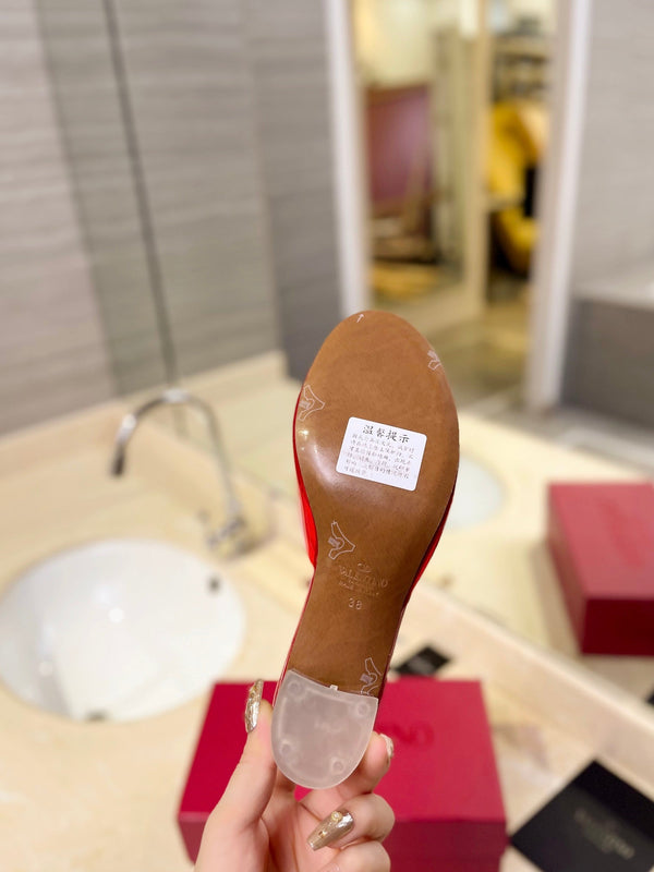 MULE ALTO 60MM IN PELLE DI MONTONE ROSSO CILIEGIA E PVC TRASPARENTE