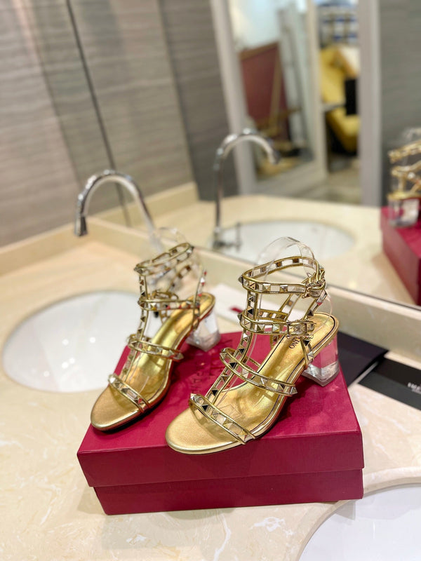 SANDALO ROCKSTUD CON CINTURINO IN VITELLO ORO 60 MM