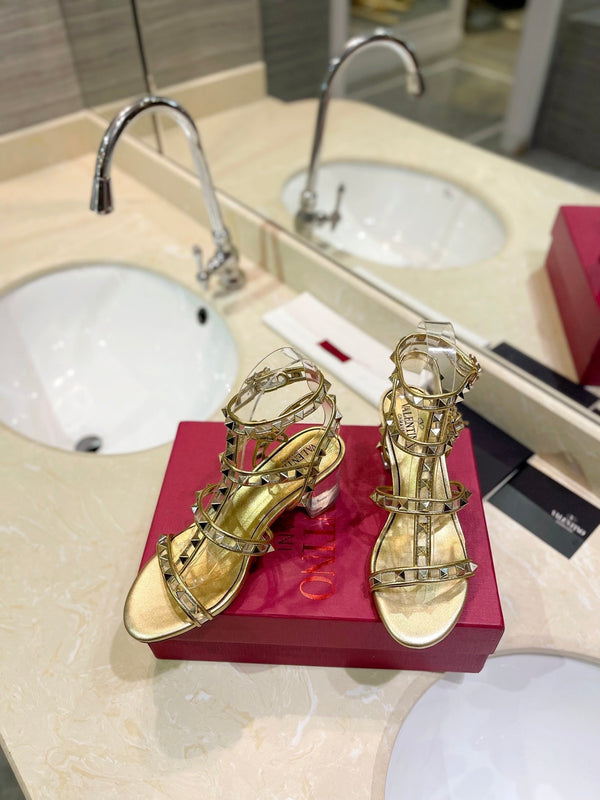 SANDALO ROCKSTUD CON CINTURINO IN VITELLO ORO 60 MM