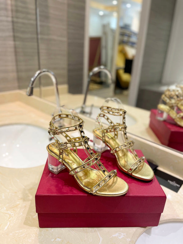 SANDALO ROCKSTUD CON CINTURINO IN VITELLO ORO 60 MM