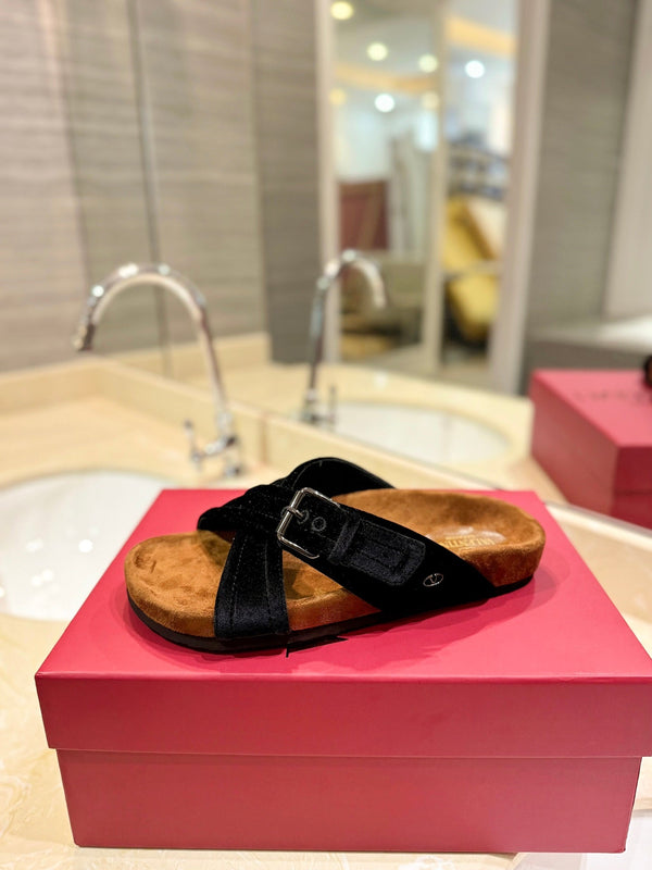 SANDALI CIABATTA IN VELLUTO DI SETA NERO FUSSFRIEND