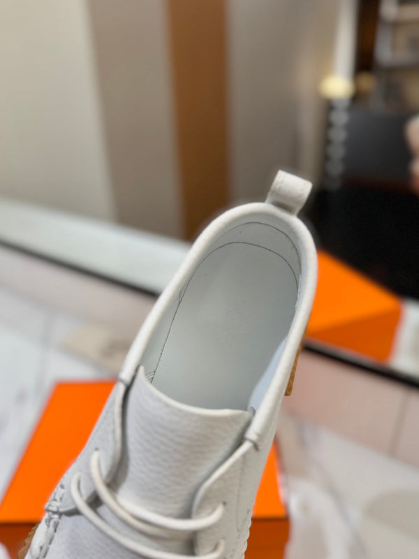 Sneaker HM Increase in pelle di vacchetta bianca 983031