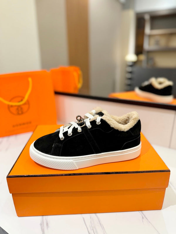 Sneaker HM Day nera con fodera in lana e camoscio 983044