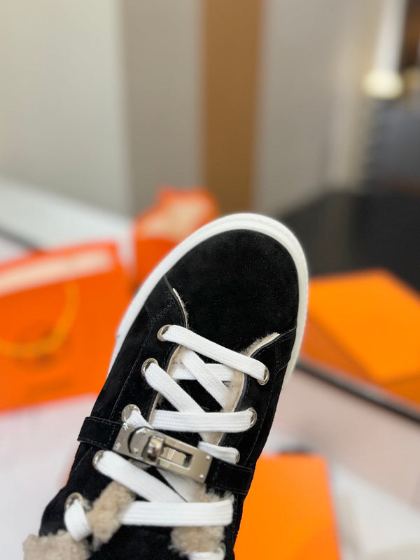 Sneaker HM Day nera con fodera in lana e camoscio 983044