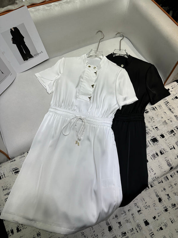 LV 25 Metal Petal Decoration Round Neck Dress Black White Polyester Acetate