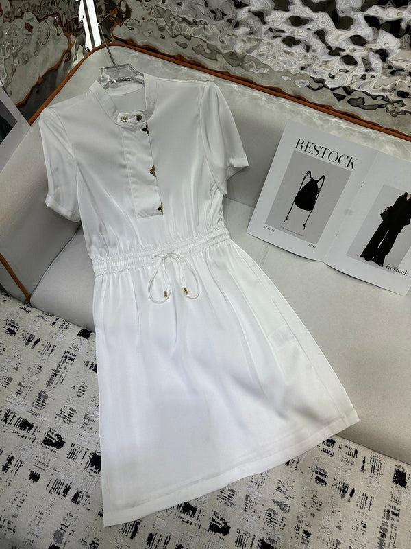 LV 25 Metal Petal Decoration Round Neck Dress Black White Polyester Acetate