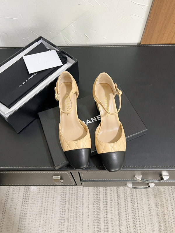 CC Mary Janes 55mm In Beige Mix Black Quilted Lambskin  949764