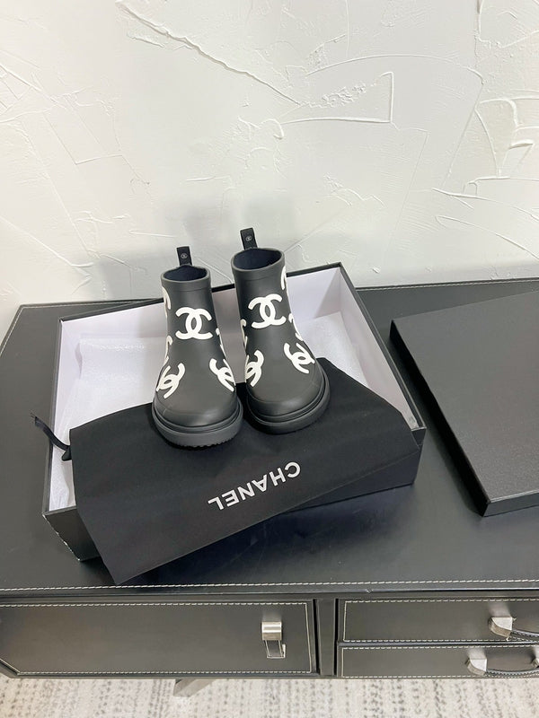 CC Rain boots In Black With White Logo Natural Rubber 949791