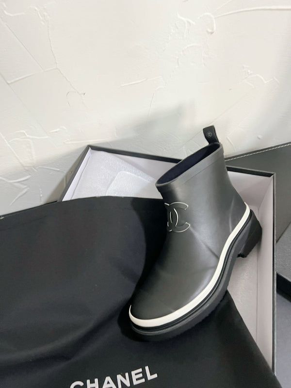 CC Ankle Boots Black Natural Rubber 949630