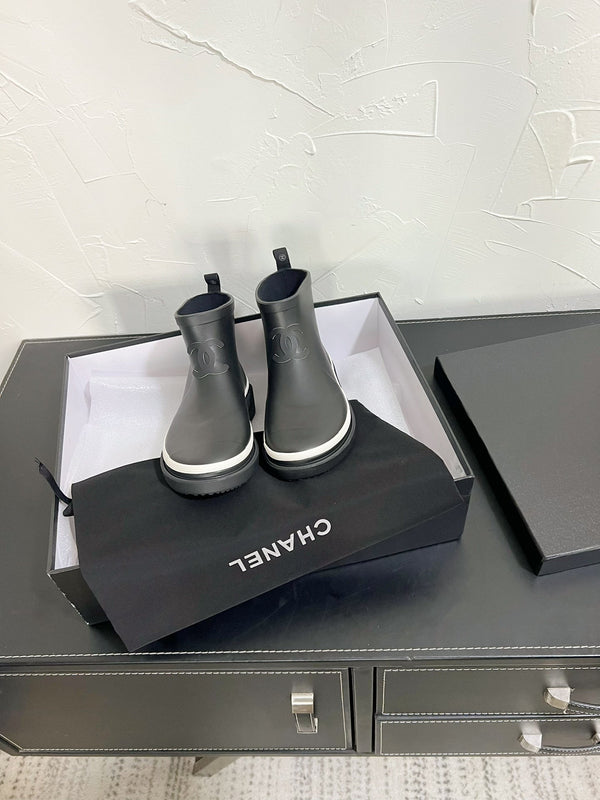 CC Ankle Boots Black Natural Rubber 949630