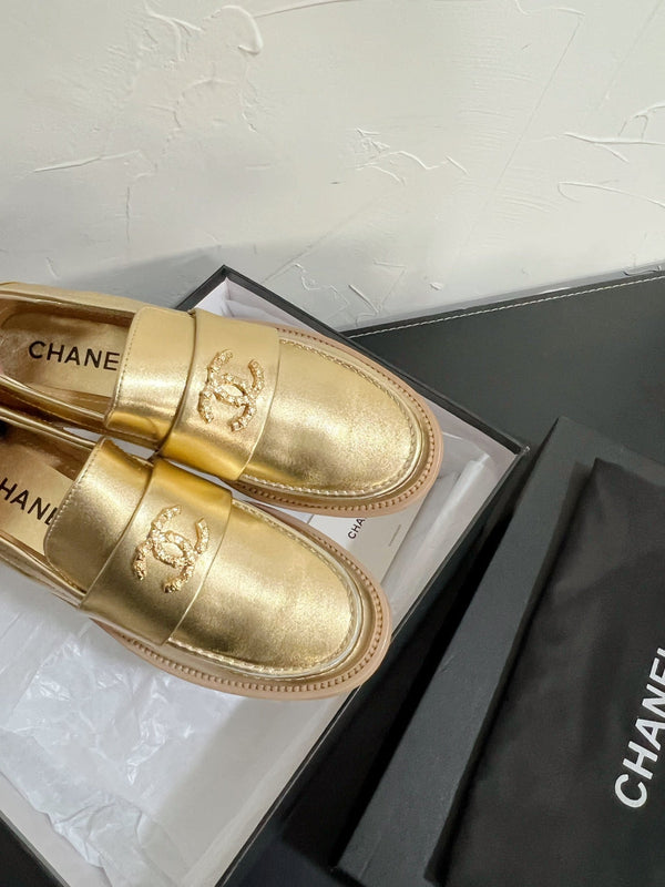 Mocassini in pelle di vitello oro CC 949654