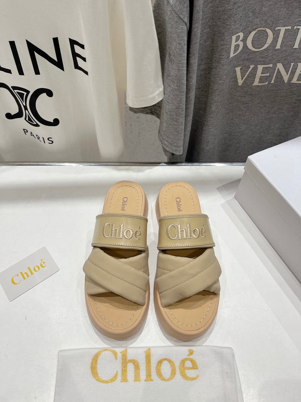 CHLOÉ MILA PLATFORM 5 CM IN NYLON GRIGIO OSTRICA CON LOGO RICAMATO