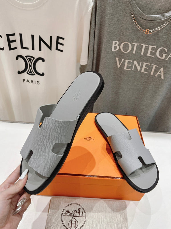 SANDALO IZMIR PELLE DI AGNELLO GRIGIO LUCIDO