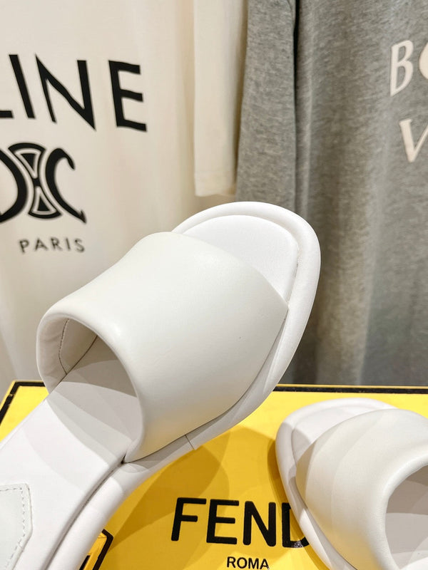 FENDI BAGUETTE MEDIUM-HEEL SANDALS 45 MM IN WHITE CALFSKIN