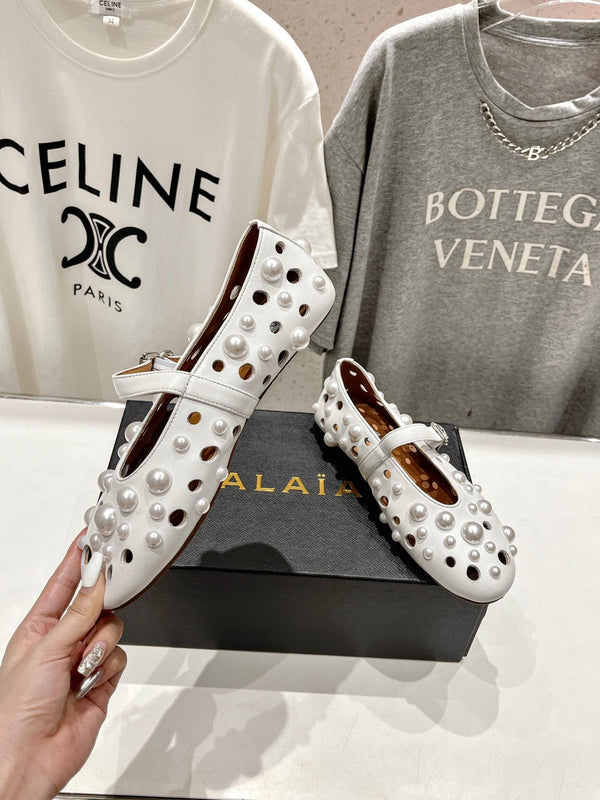 ALAIA PEARL MARY JANE SHOES WHITE LAMBSKIN