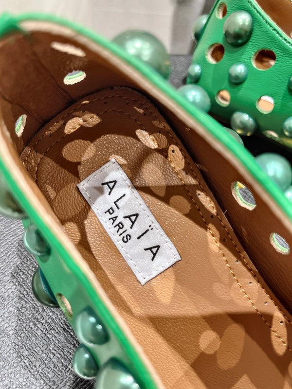 ALAIA PEARL MARY JANE SHOES IN EMERALD GREEN LAMBSKIN