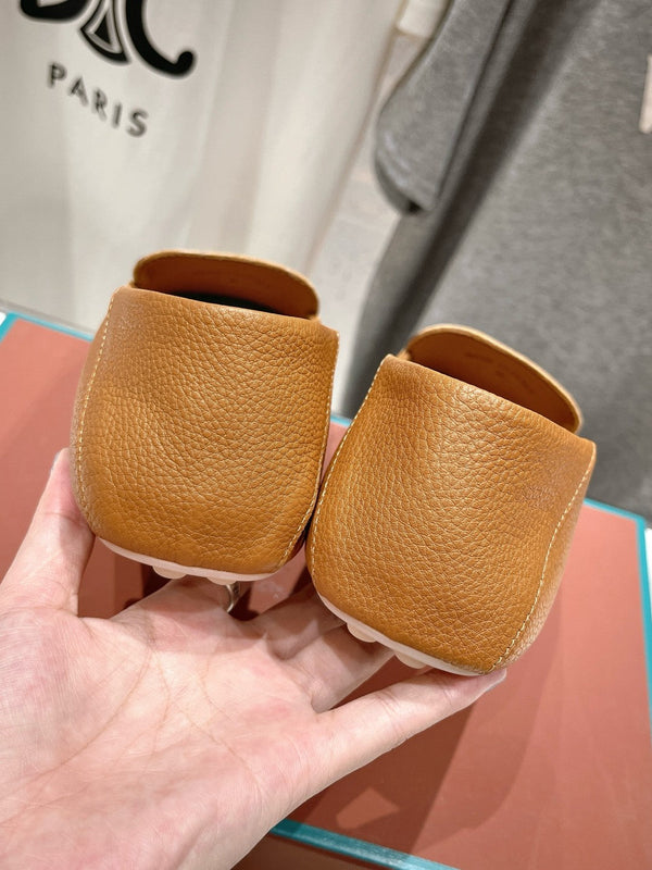 mocassino walk con suola a pois in pelle di vitello marrone