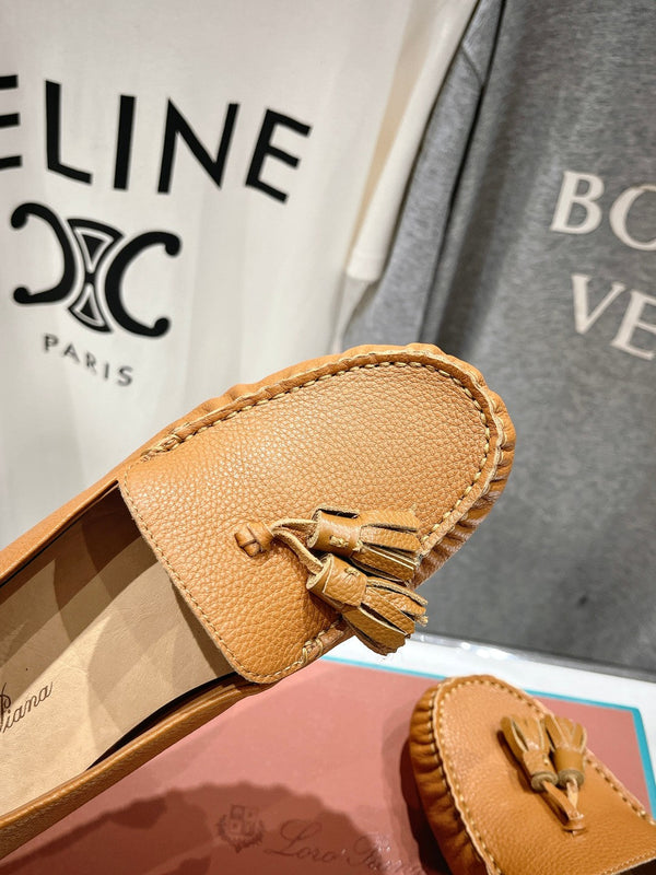 mocassino walk con suola a pois in pelle di vitello marrone