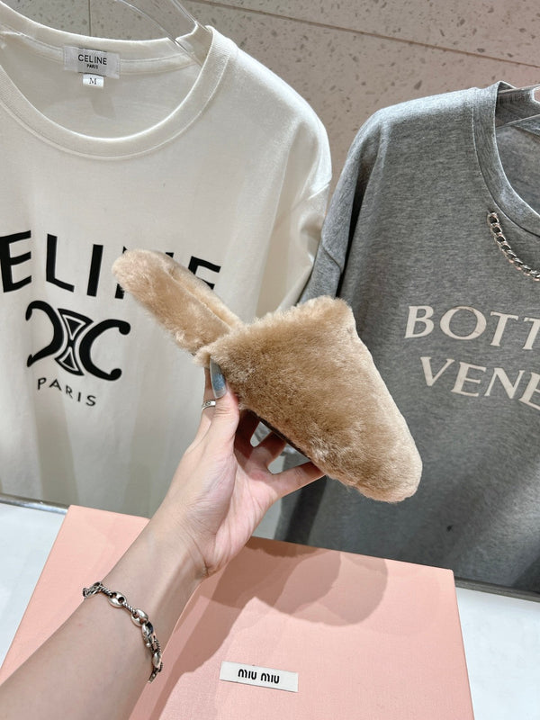 Miu Slippers Light Brown Soft Imported Wool And Fur