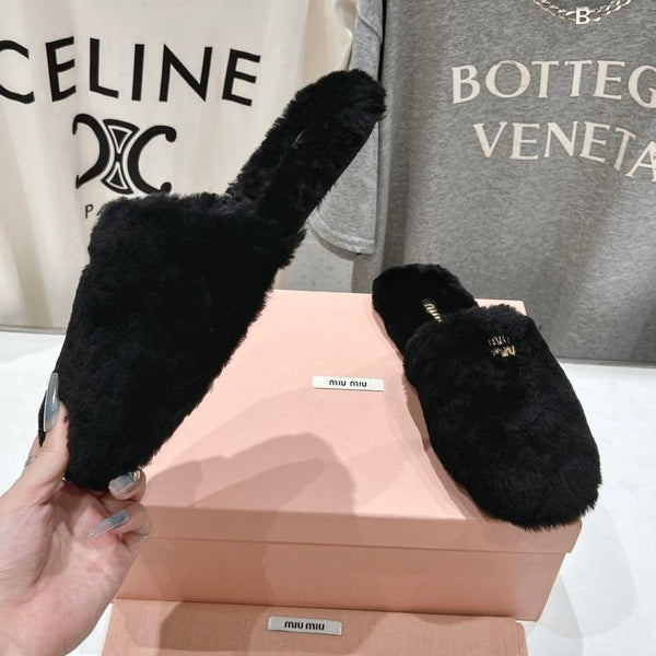 Miu Slippers Black Soft Imported Wool And Fur