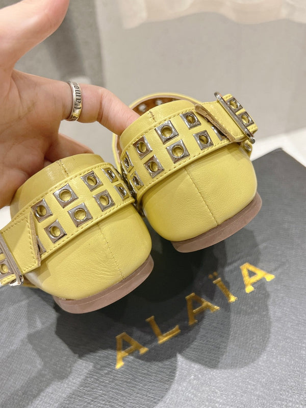 Alaila Biker Ballet Flats In Light Yellow Cowhide 911436