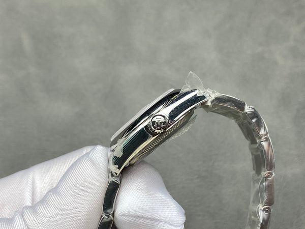 Rolex Datejust 31mm Silver Mop Dial